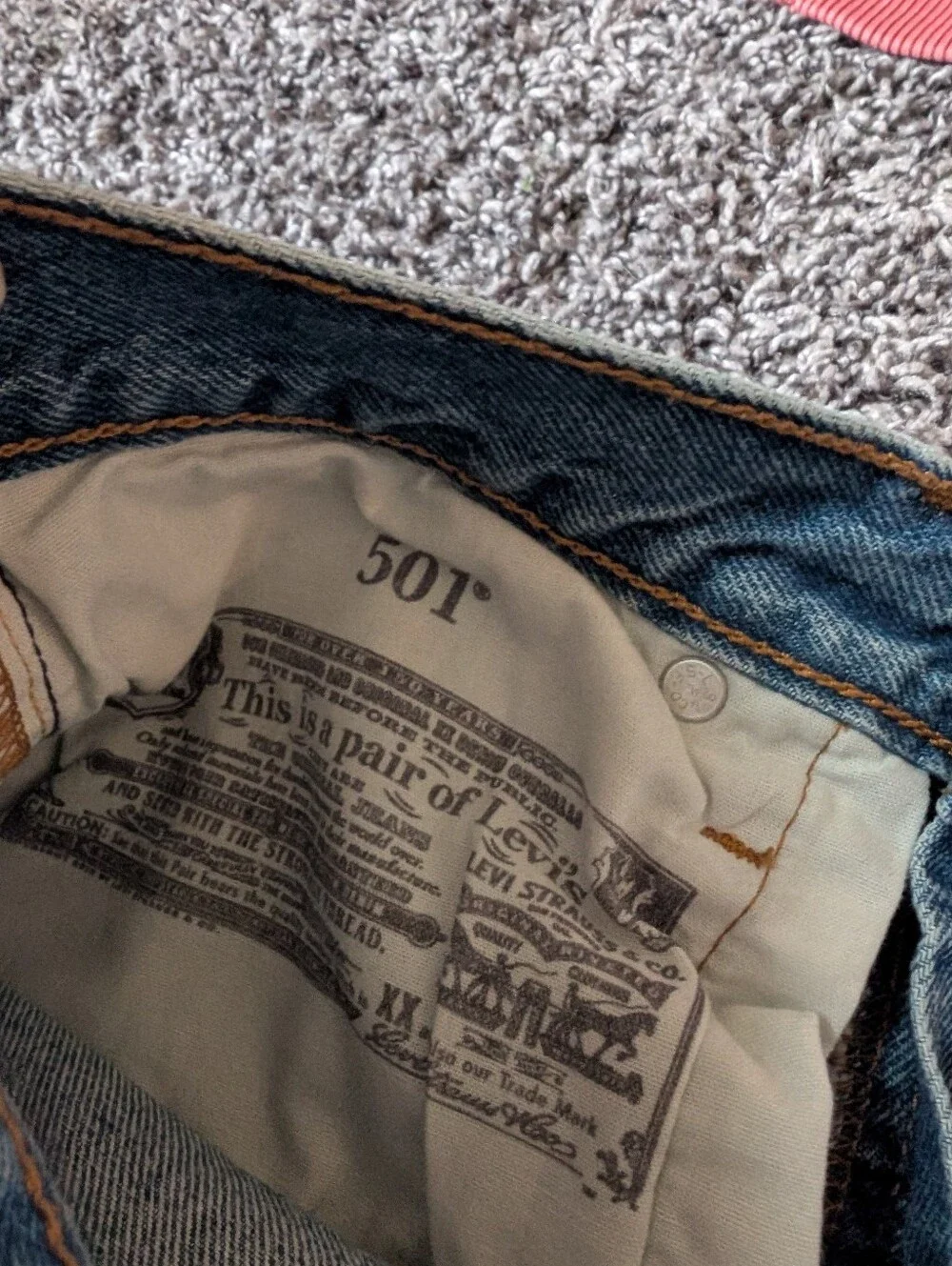 501 Levi's Light Wash Straight Leg Men's Jeans